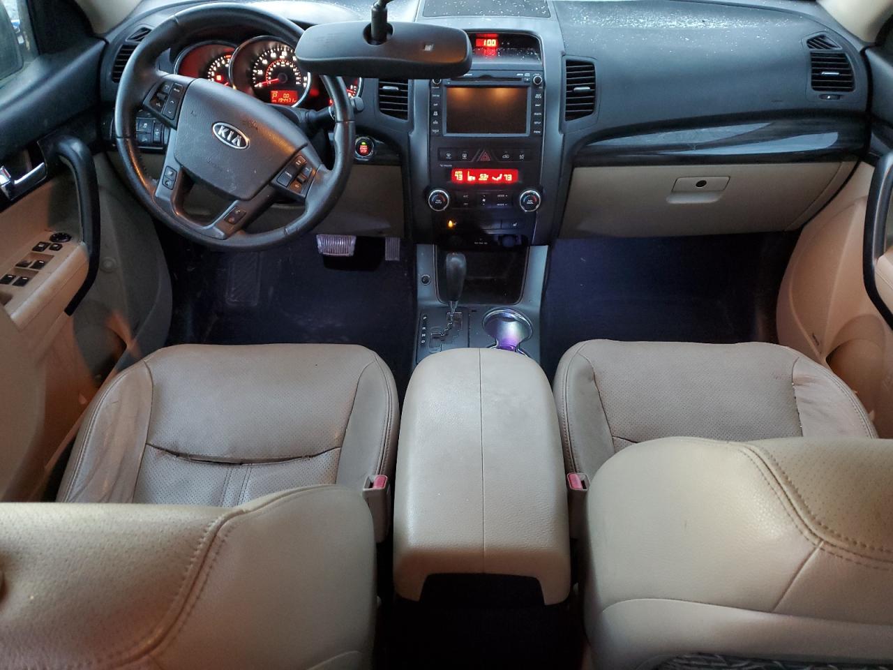 Kia Sorento Ex Image 11