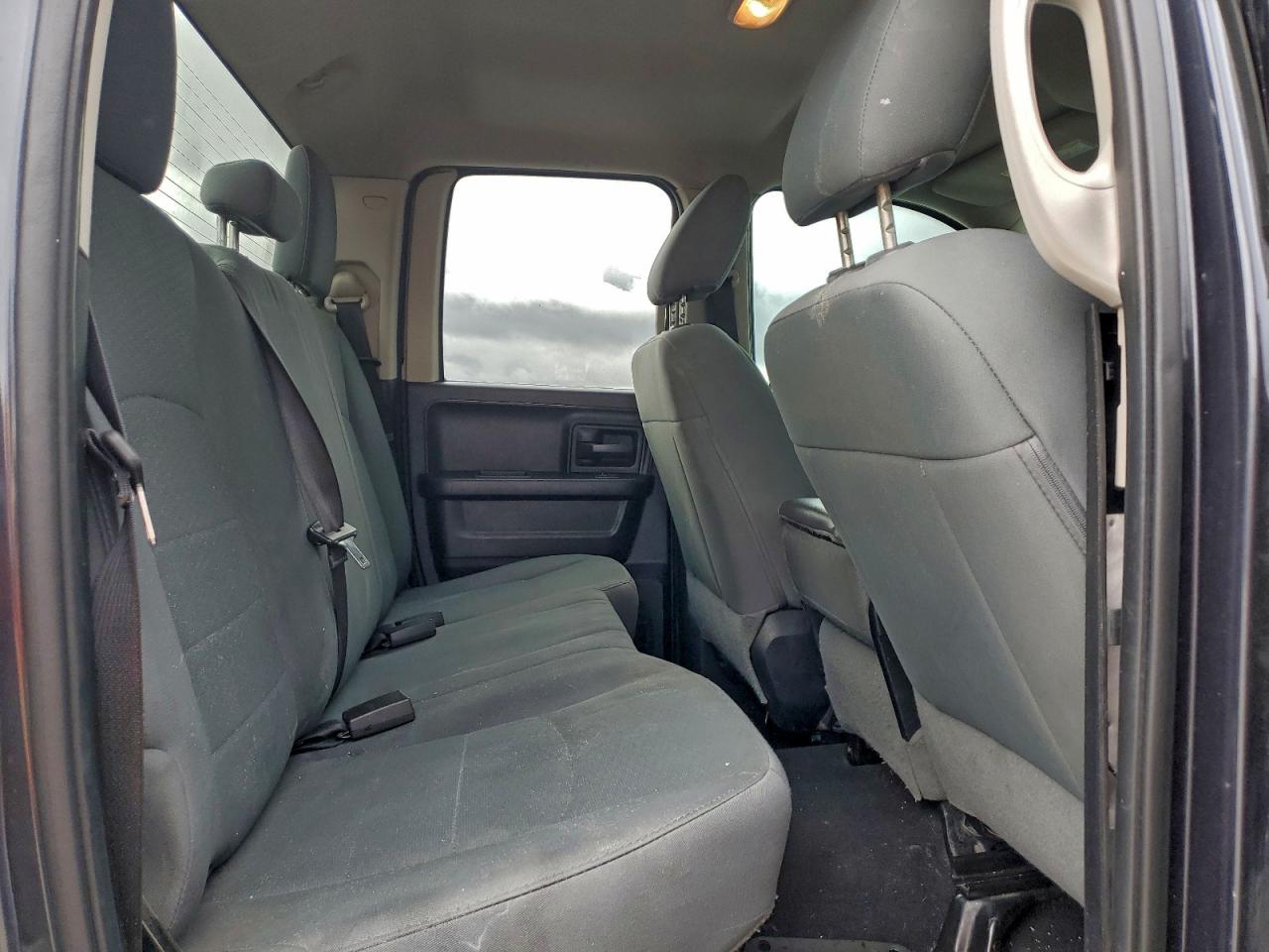 Ram 1500 St Image 10