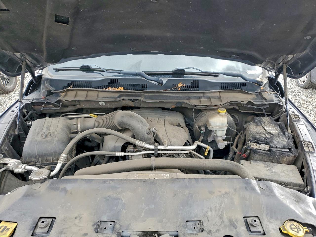 Ram 1500 St Image 12