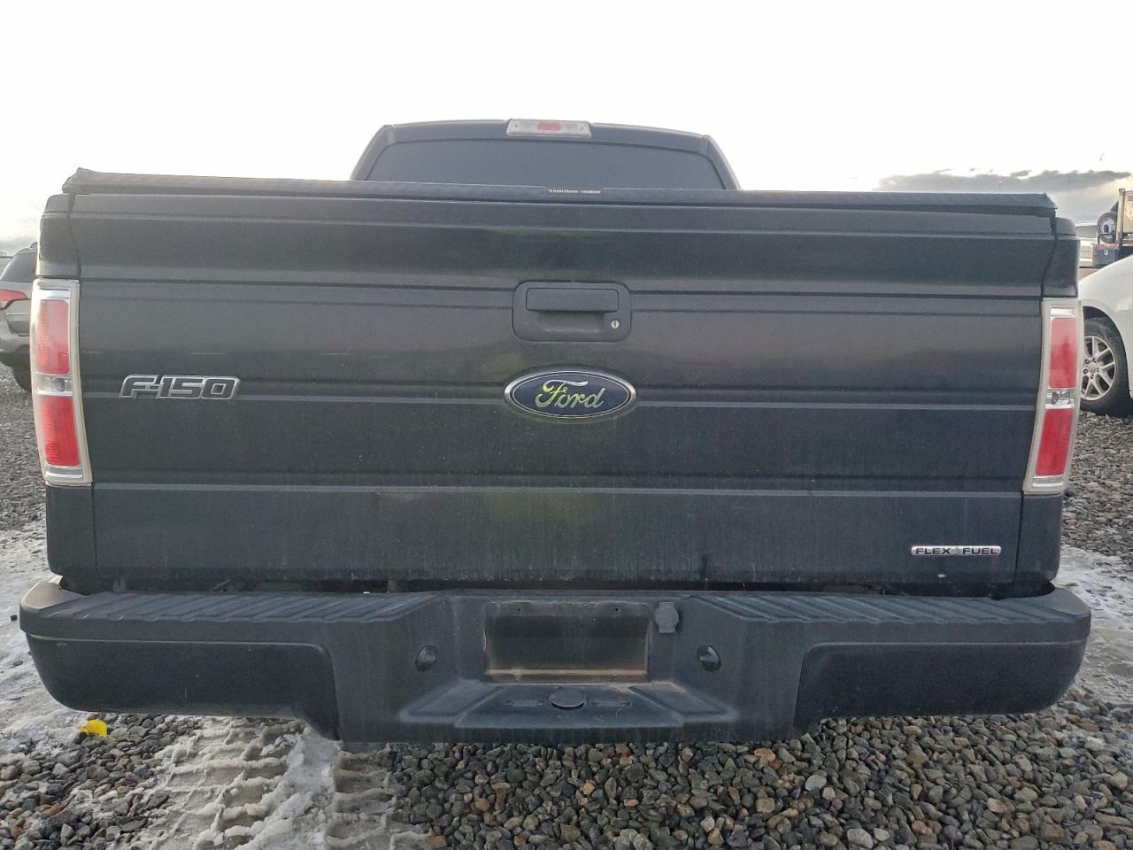 Ford F-150 Super Cab Image 4