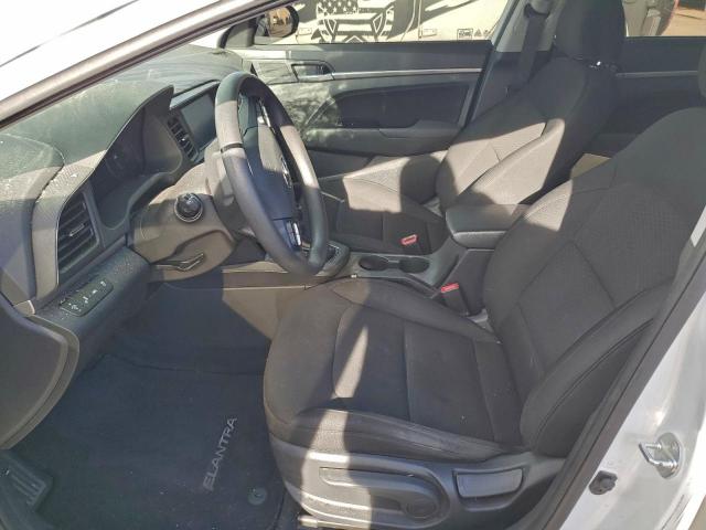 Hyundai ELANTRA Sel Image 3