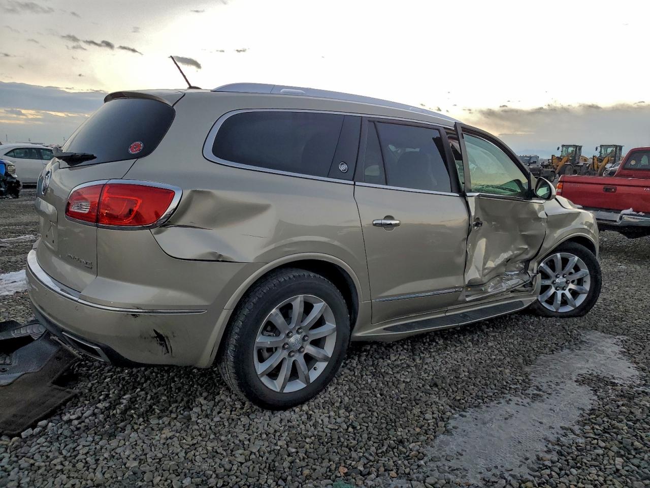 Buick Enclave Image 4
