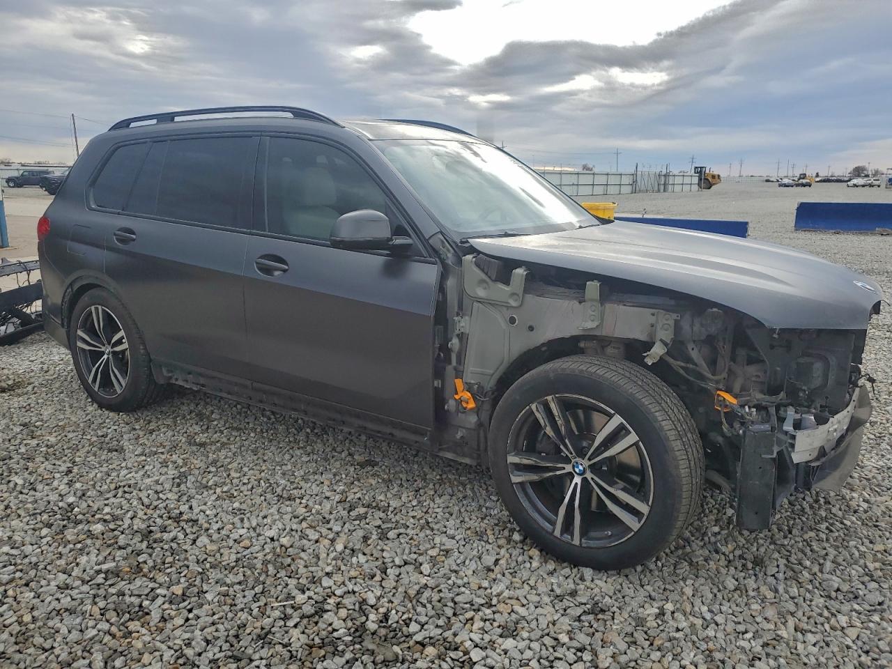 BMW X Series Xdrive40i Image 2