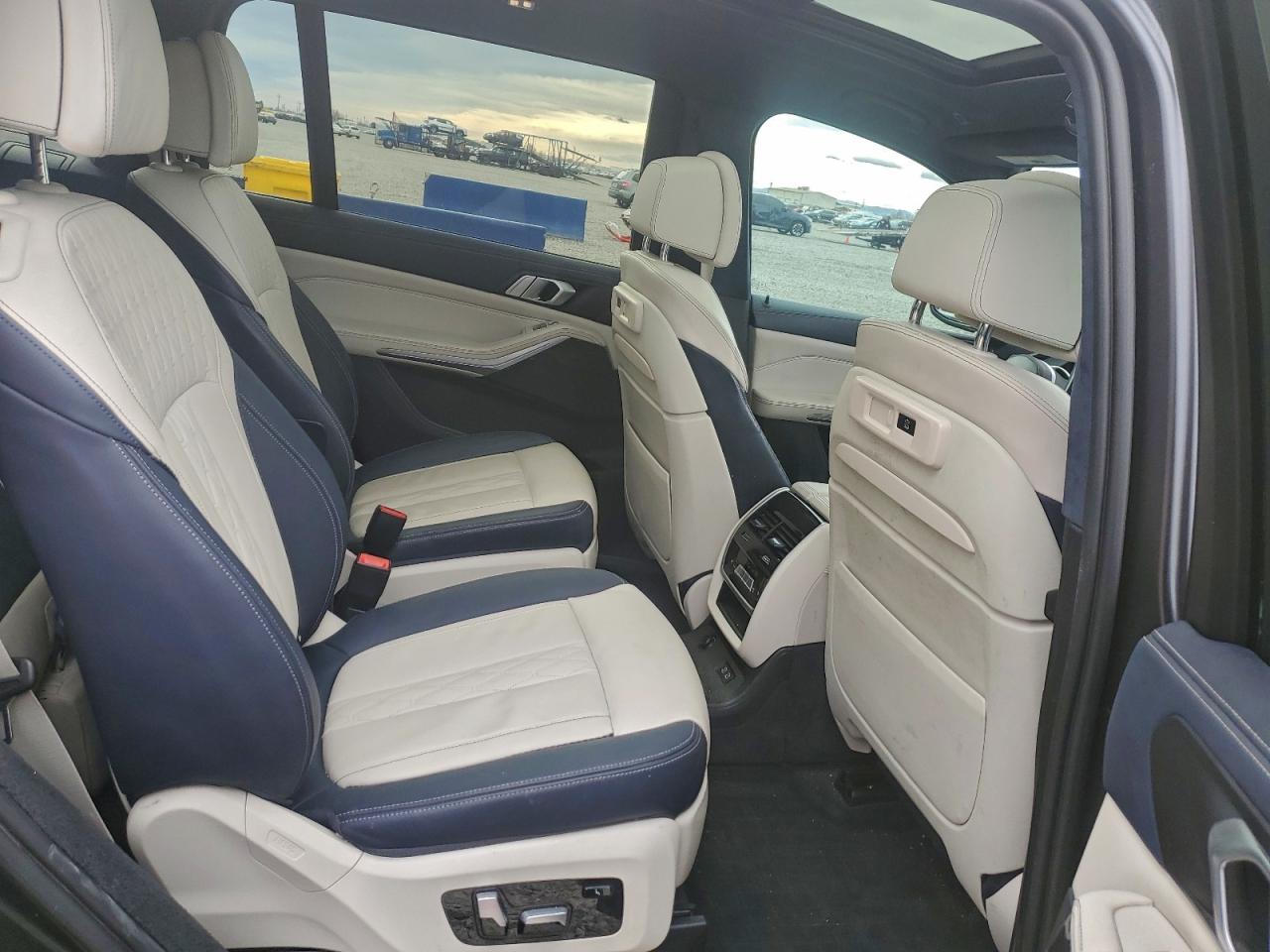 BMW X Series Xdrive40i Image 8