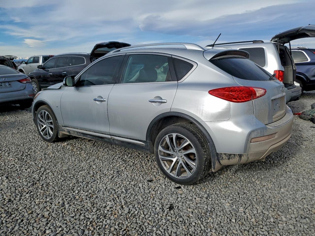INFINITI Qx Image 9