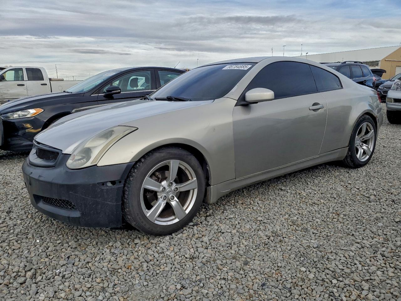 INFINITI G35 Image 1