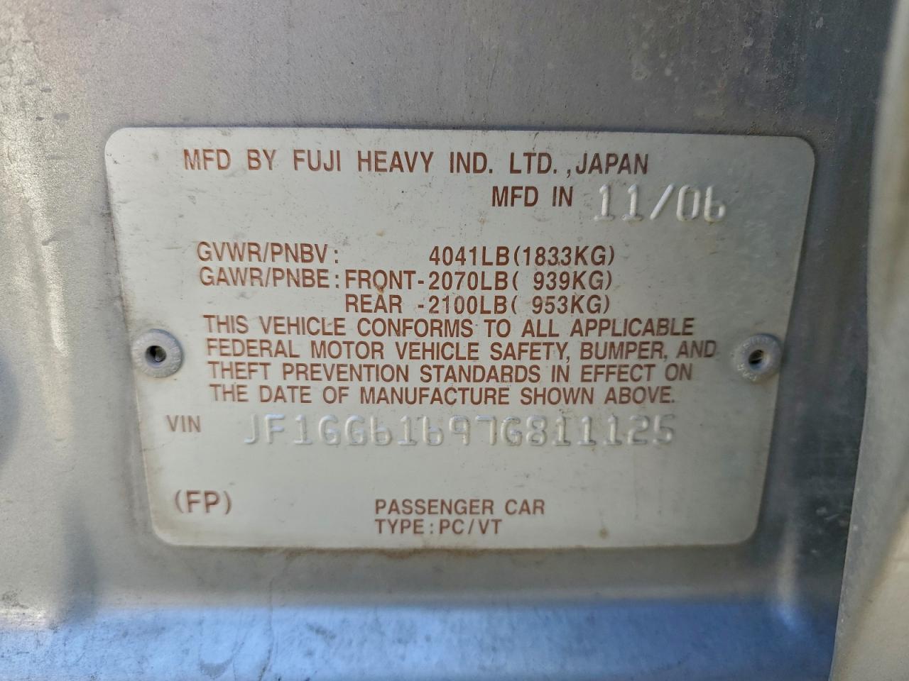 Subaru Impreza 2.5i Image 11