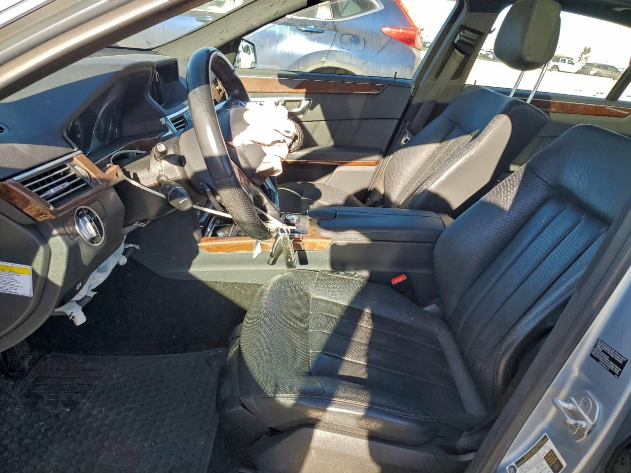 Mercedes-Benz E-Class 550 4matic Image 8