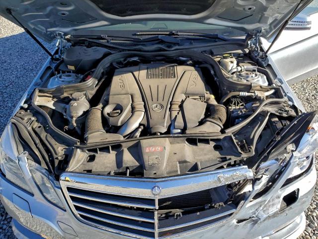 Mercedes-Benz E-Class 550 4matic Image 12