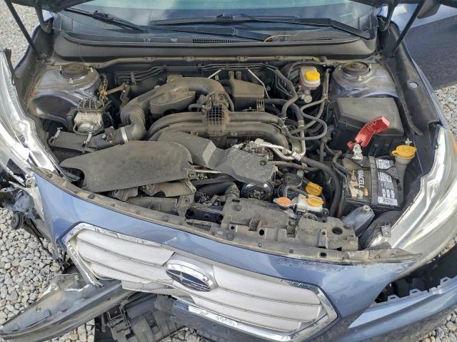 Subaru Legacy 2.5i Premium Image 10