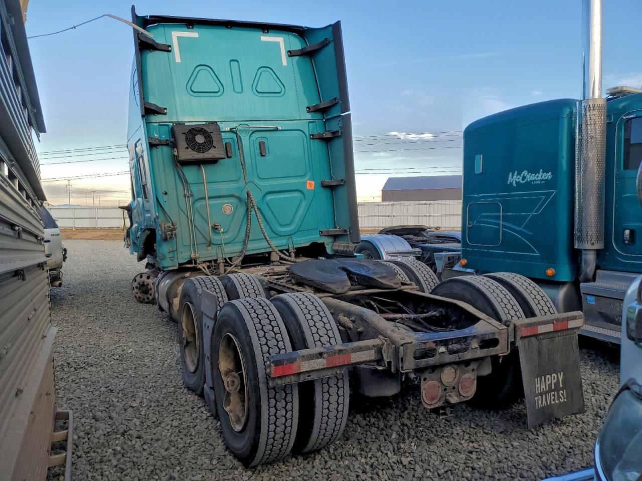 Freightliner Cascadia 1 Image 4