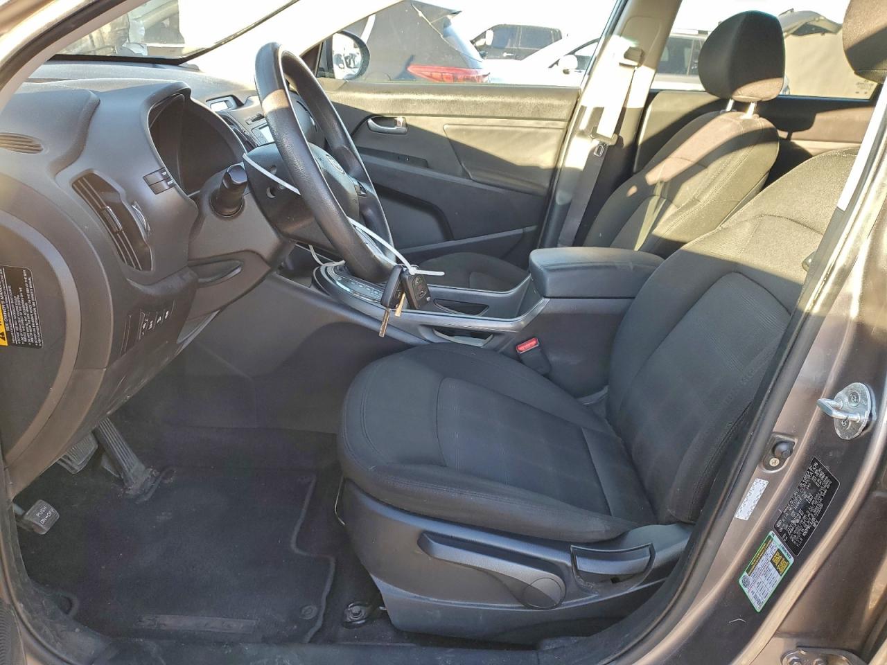 Kia Sportage Lx Image 8