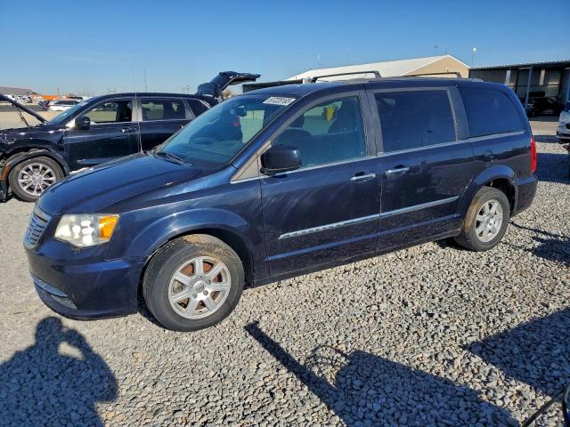  Salvage Chrysler Town & Country