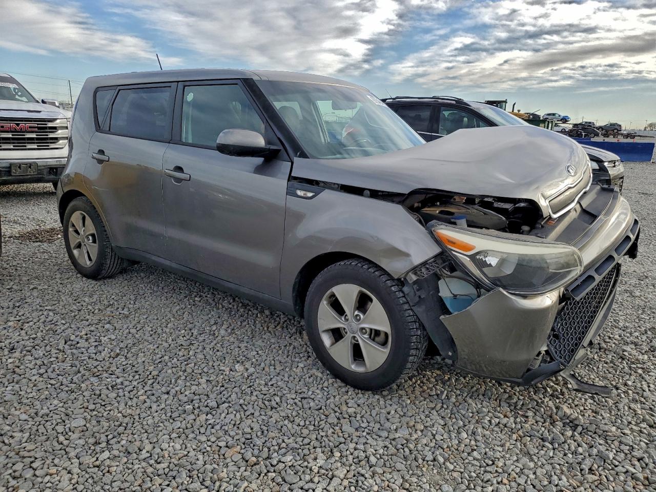 Kia Soul Image 2