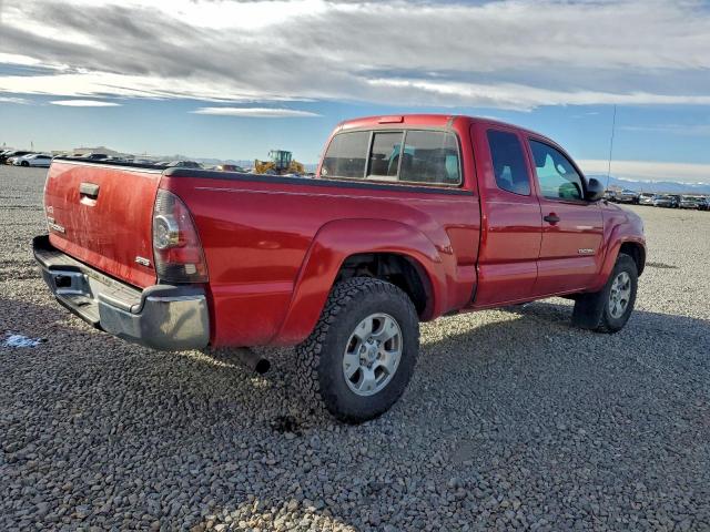 Toyota Tacoma Access Cab Image 2