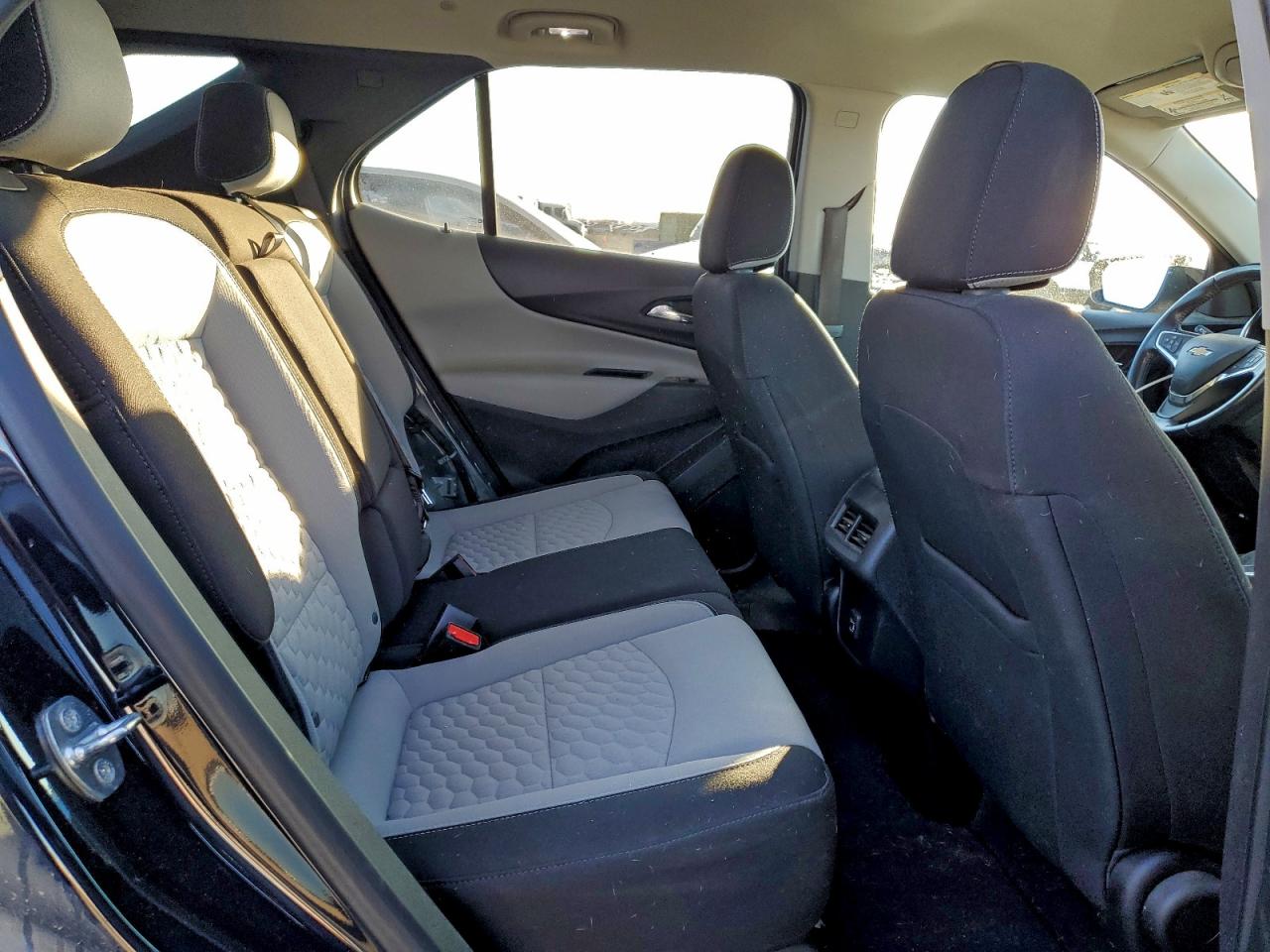 Chevrolet Equinox Lt Image 2