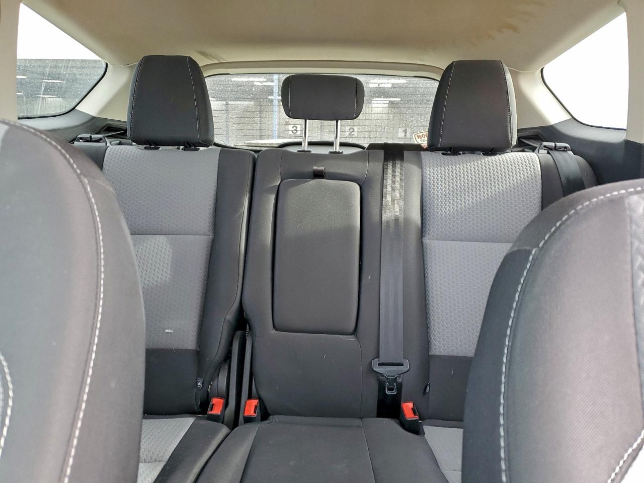 Ford Escape Se Image 4