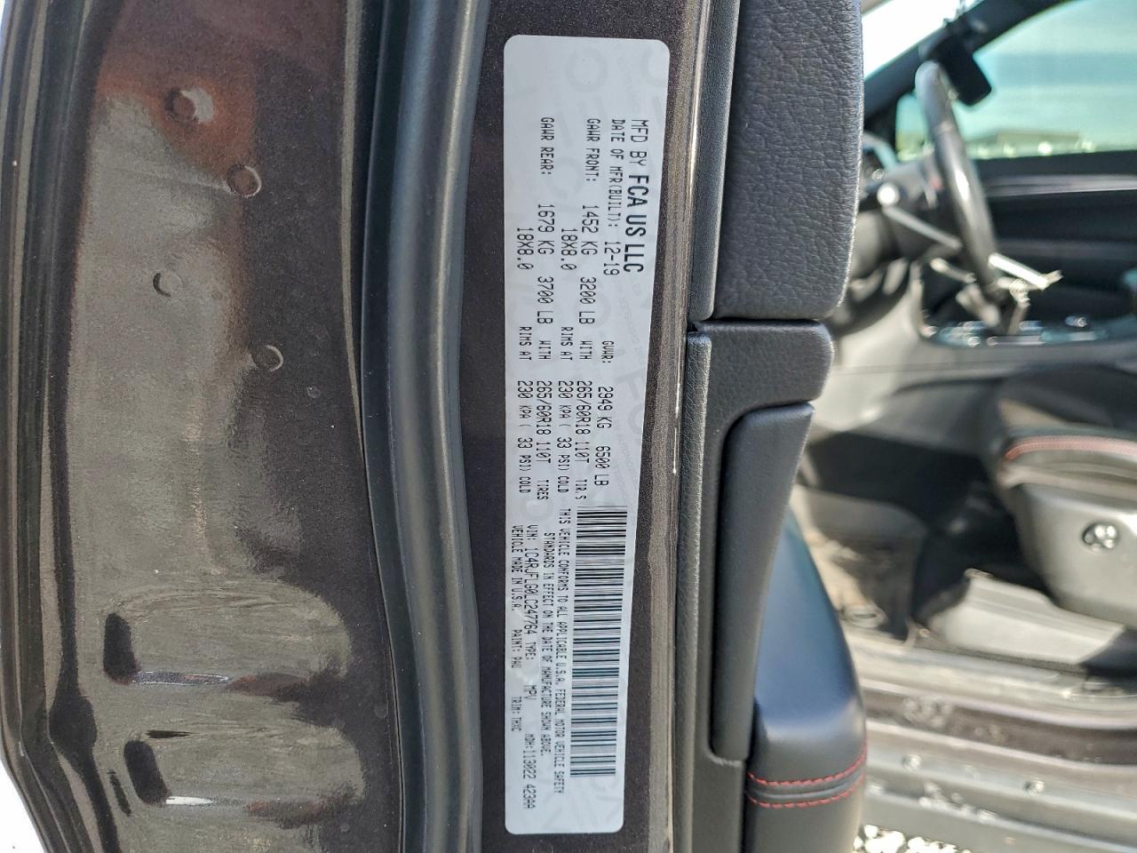 Jeep Grand Cherokee Trailhawk Image 8