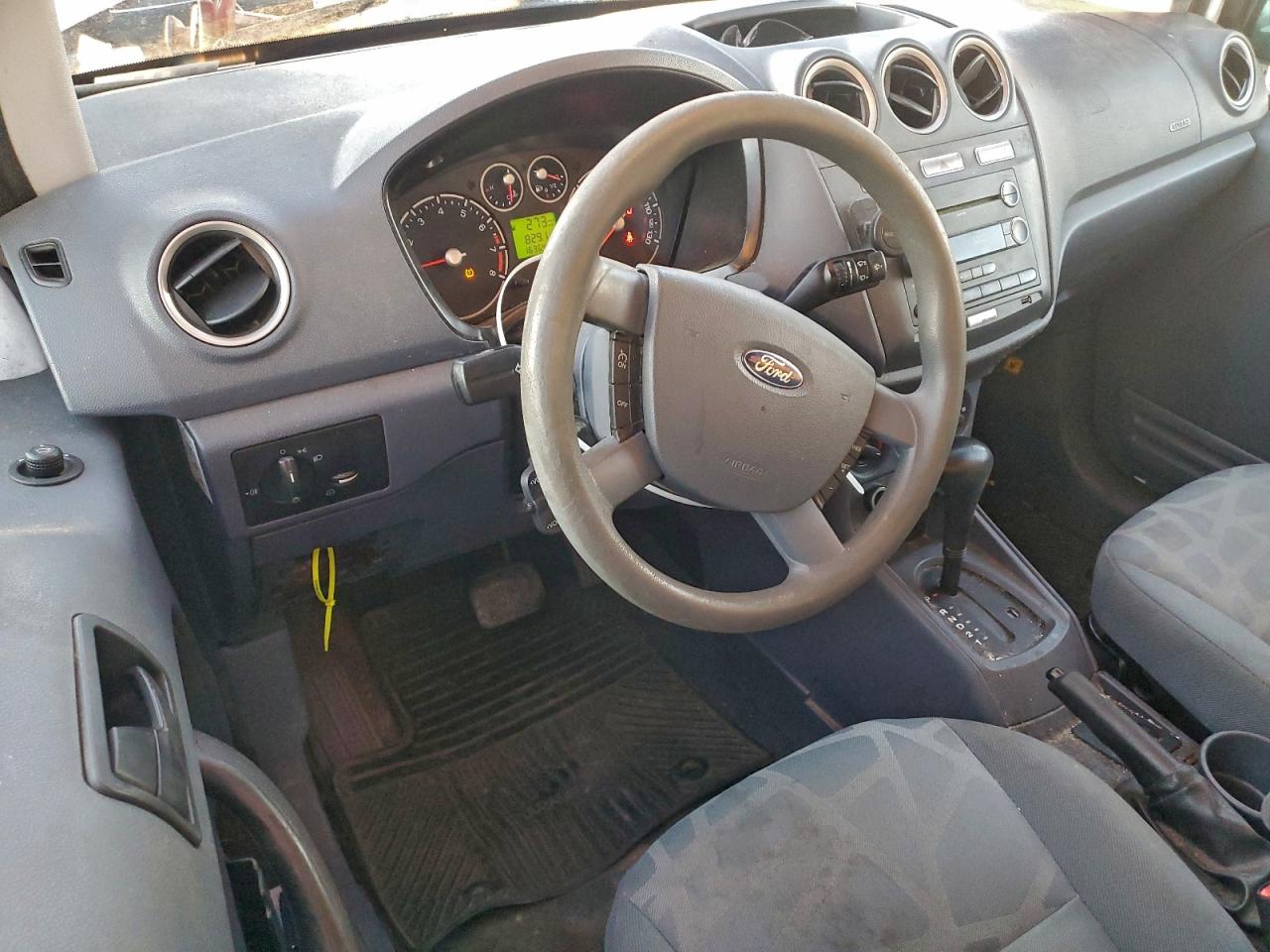 Ford Transit Xlt Image 8