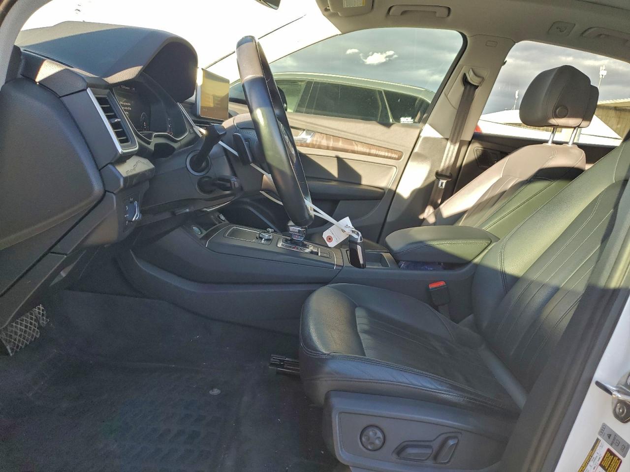 Audi Q5 Premium Plus Image 7