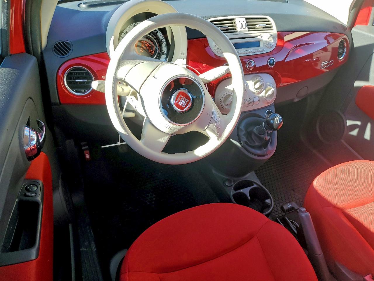 FIAT 500 Pop Image 8
