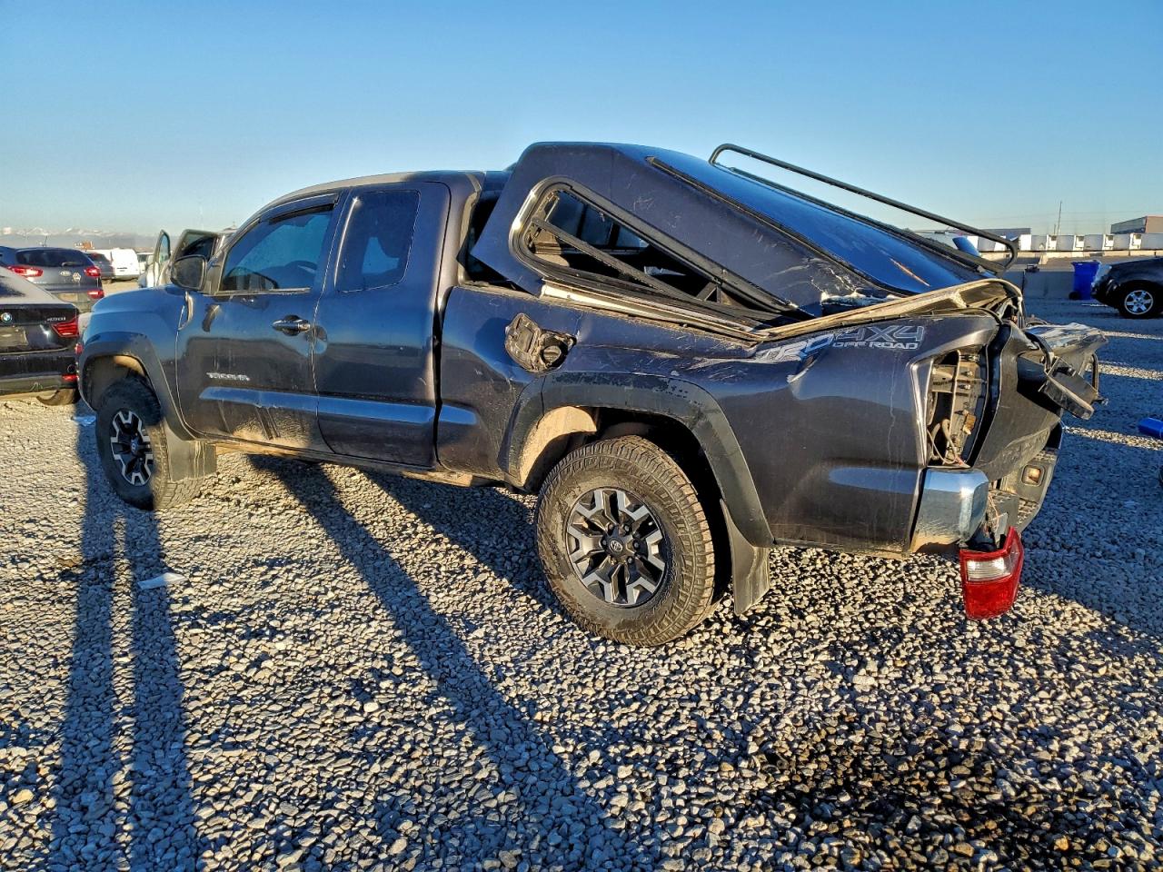 Toyota Tacoma Access Cab Image 12