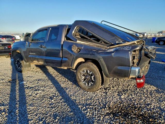 Toyota Tacoma Access Cab Image 12