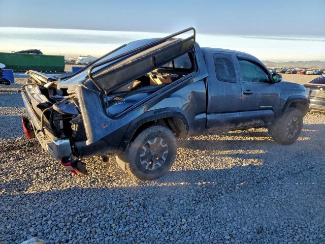 Toyota Tacoma Access Cab Image 2