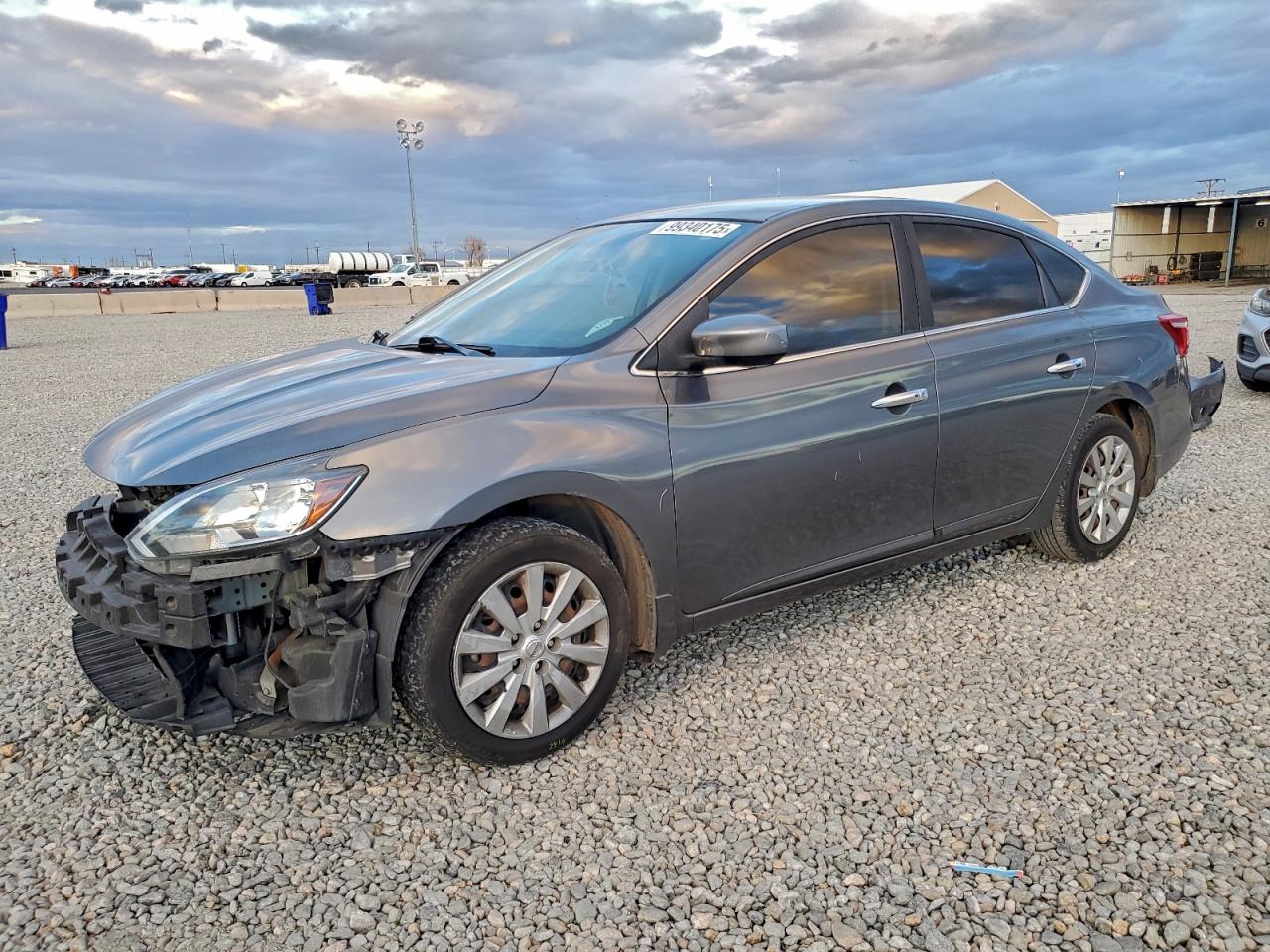 Nissan Sentra S Image 1