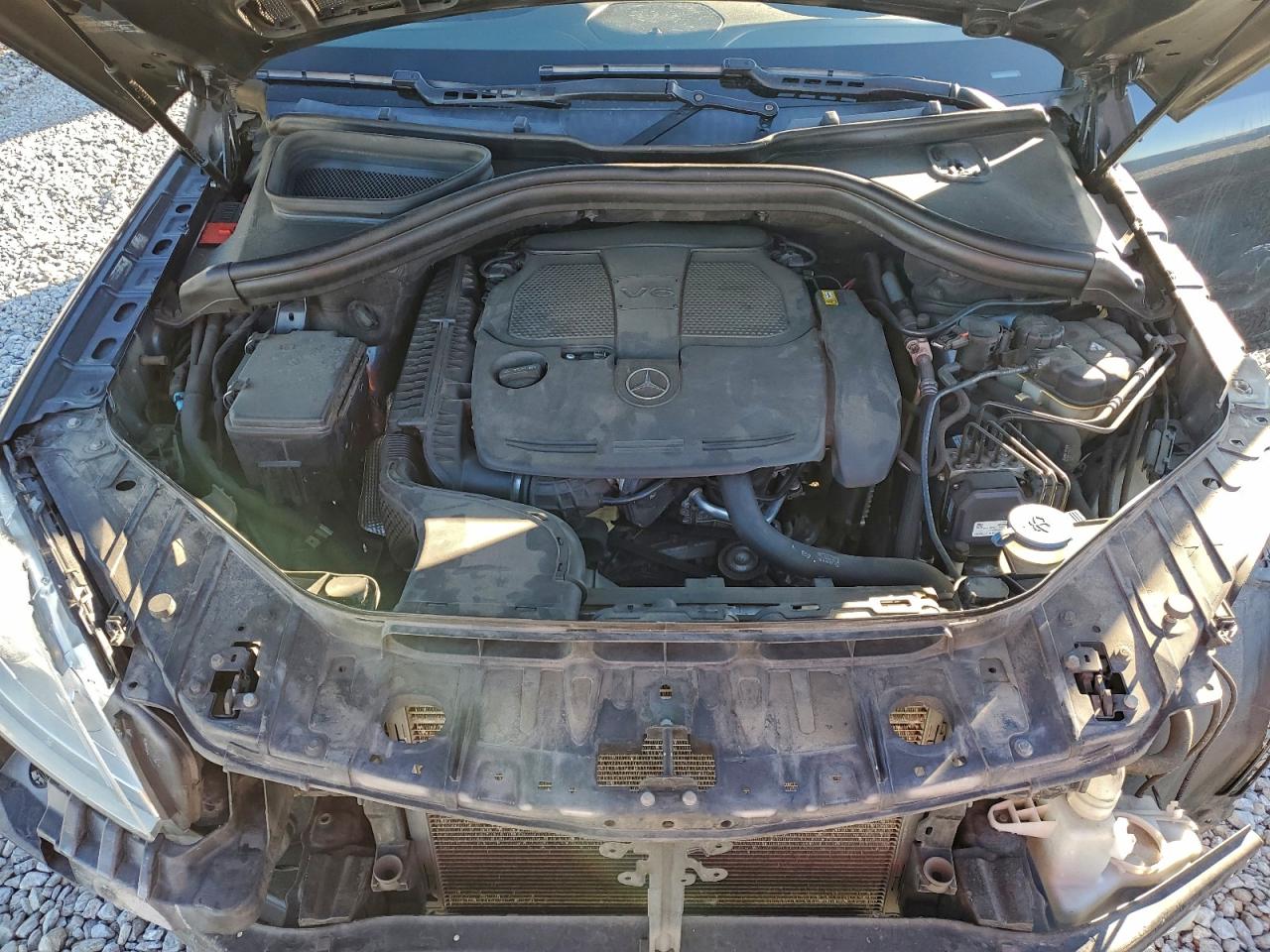 Mercedes-Benz M-Class 350 4matic Image 14