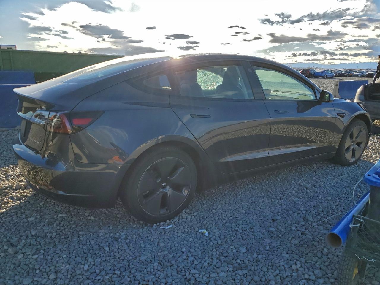 Tesla Model 3 Image 6
