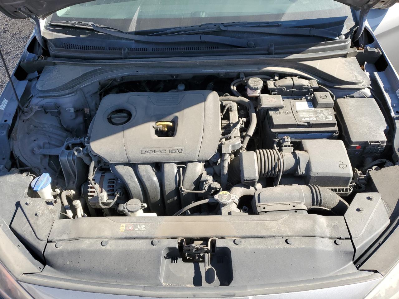 Hyundai ELANTRA Sel Image 5