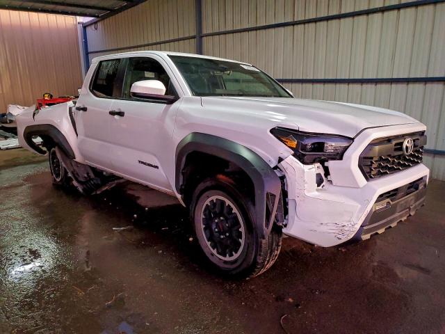 Toyota Tacoma Double Cab Image 9