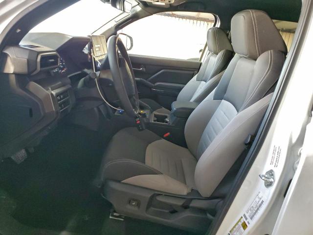 Toyota Tacoma Double Cab Image 11