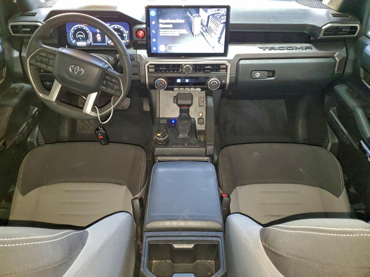 Toyota Tacoma Double Cab Image 5