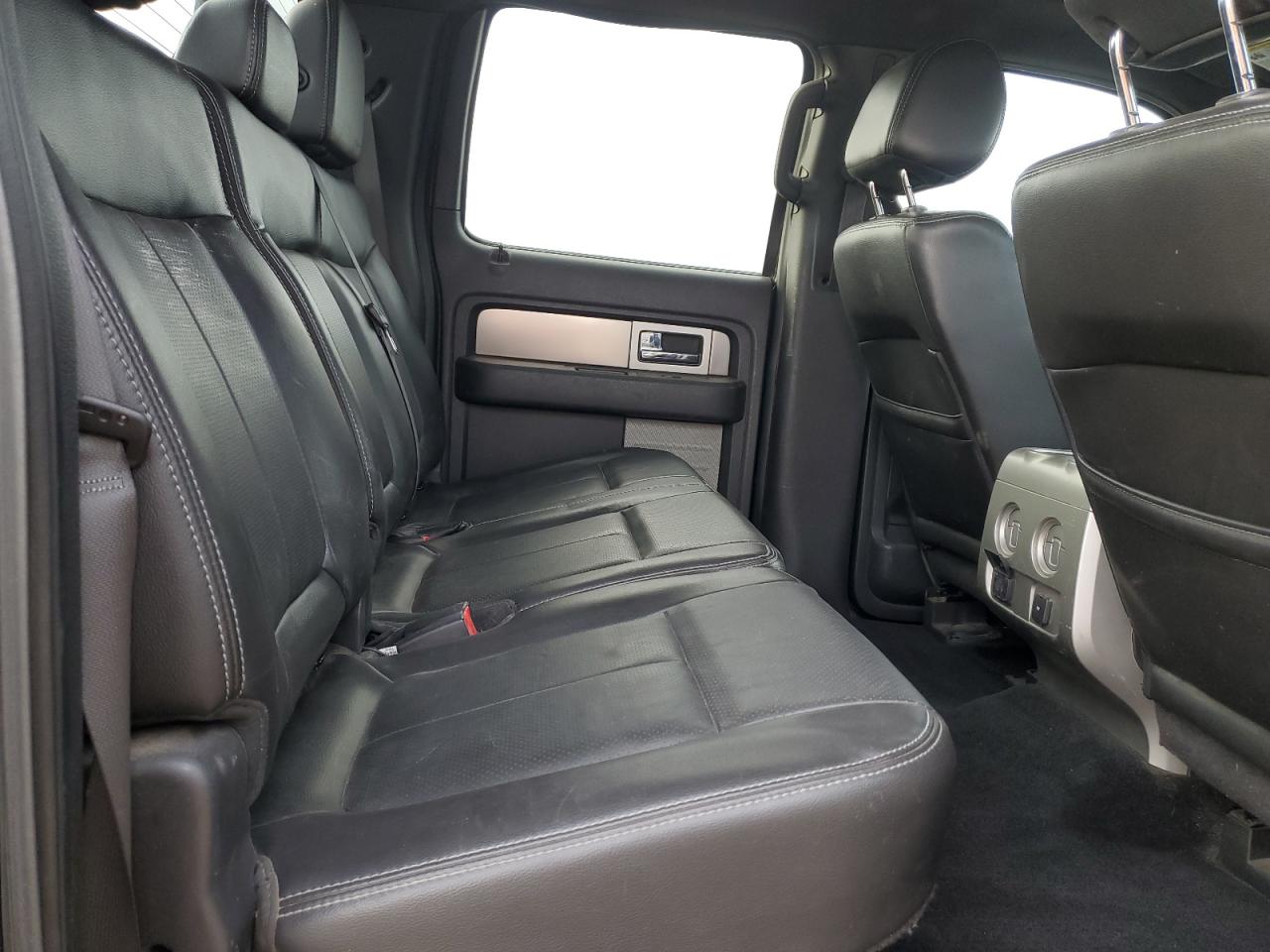 Ford F-150 Supercrew Image 7