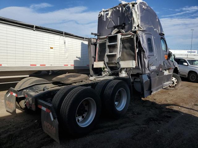 Freightliner Cascadia 1 Image 3