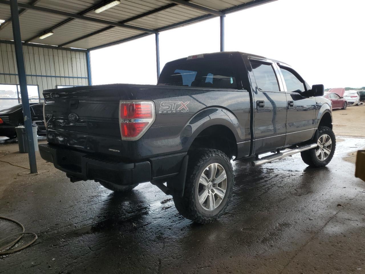 Ford F-150 Supercrew Image 2