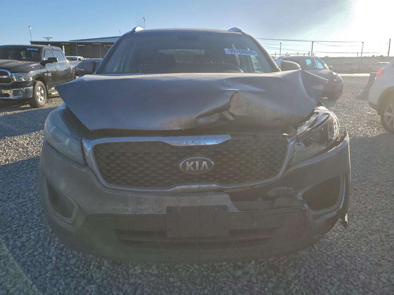 Kia Sorento Lx Image 2