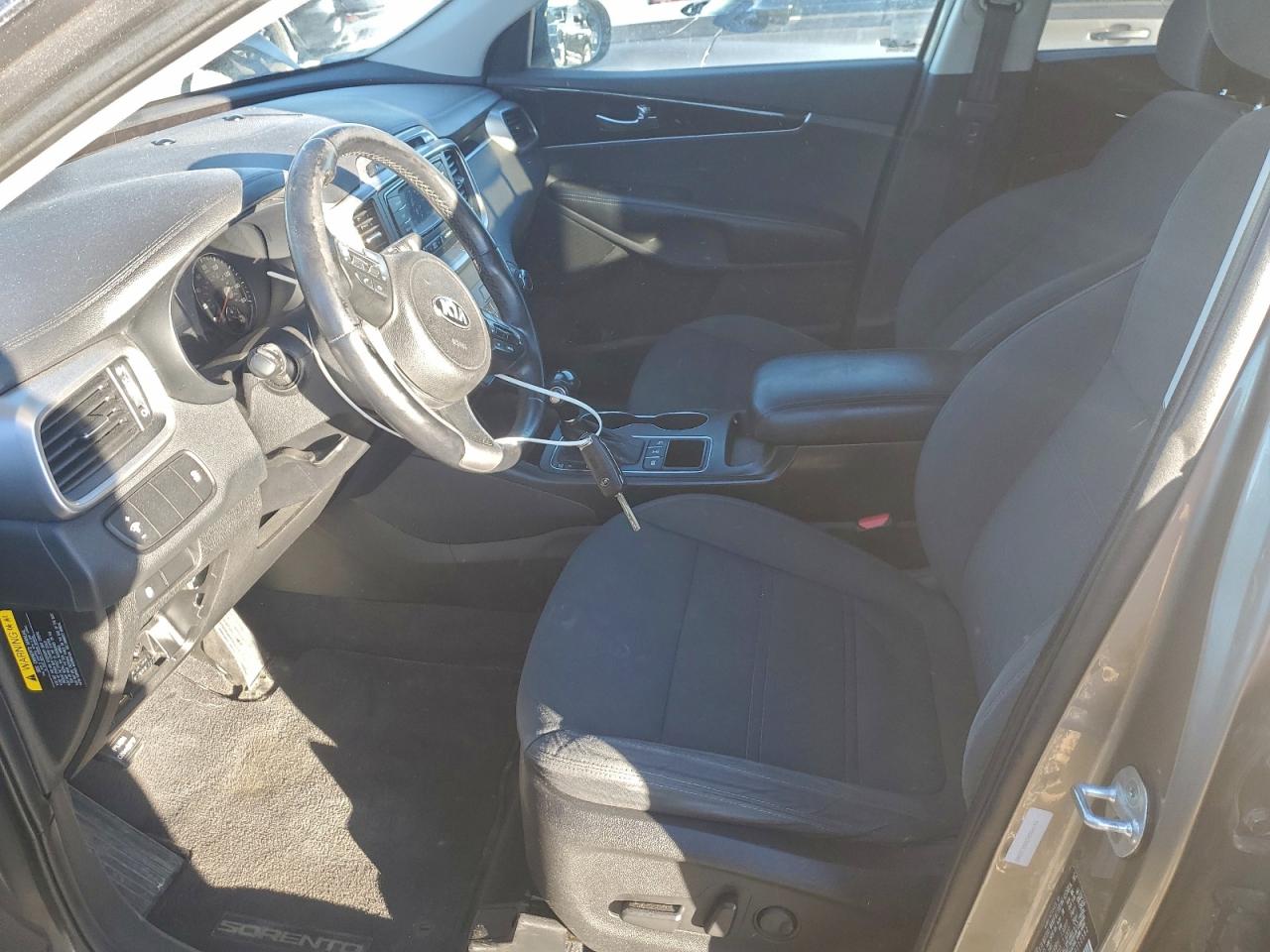 Kia Sorento Lx Image 13