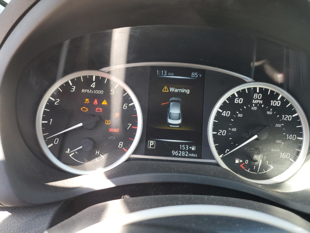 Nissan Sentra S Image 8