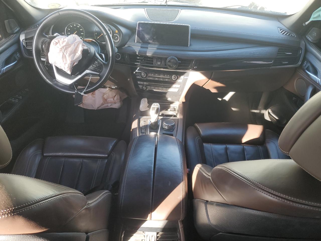 BMW X Series Xdrive50i Image 5