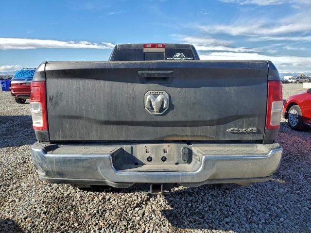 Ram 3500 Tradesman Image 12