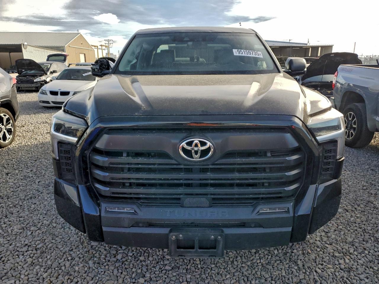 Toyota Tundra Crewmax Sr Image 12
