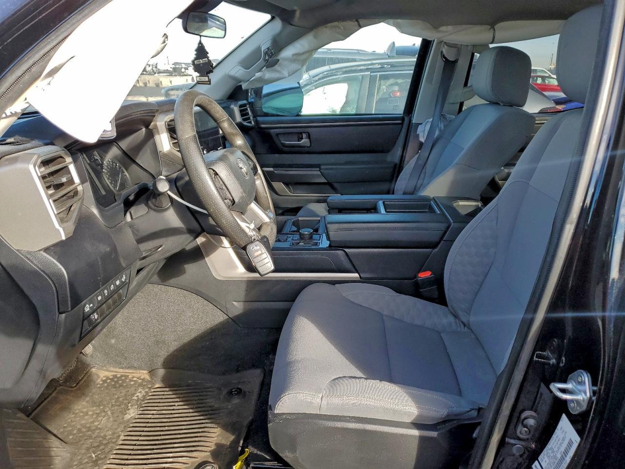 Toyota Tundra Crewmax Sr Image 8