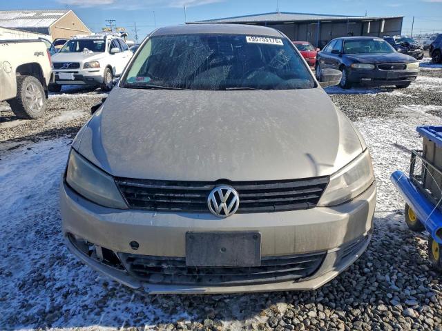 Volkswagen Jetta Base Image 3