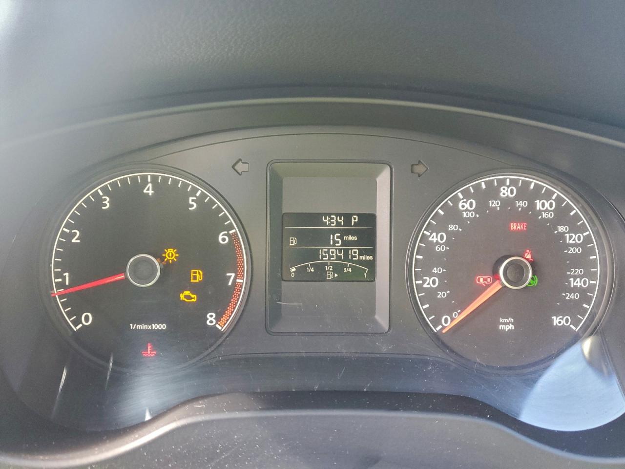 Volkswagen Jetta Base Image 4