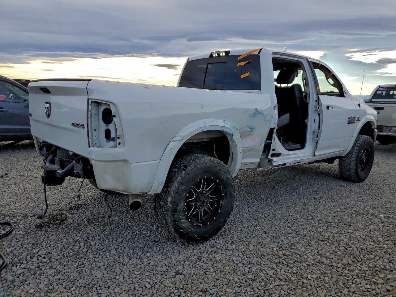 Ram 2500 Laramie Image 4