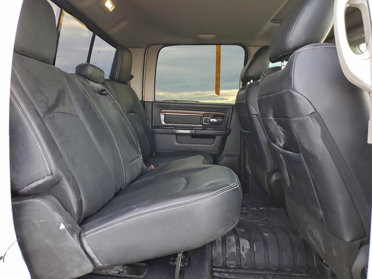 Ram 2500 Laramie Image 10