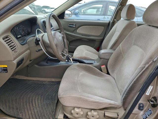 Hyundai SONATA Gl Image 3